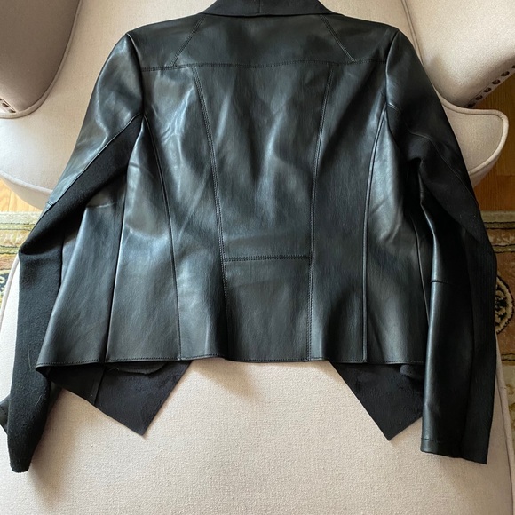 Leather blazer - Picture 2 of 3